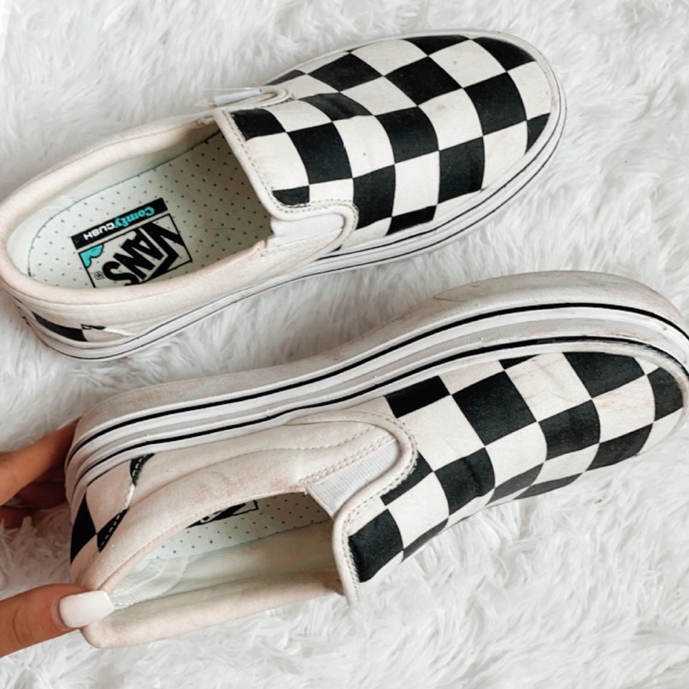 Platform checkered slip on vans